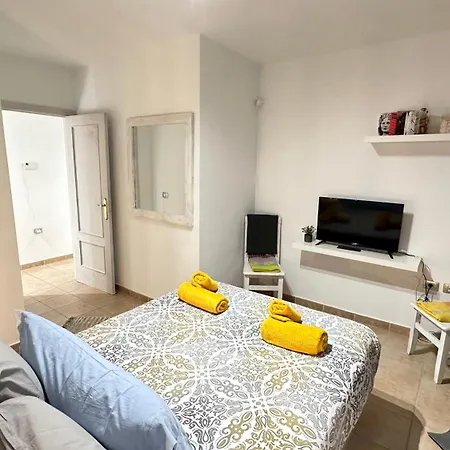 Boutique Adeje I * أذيخي